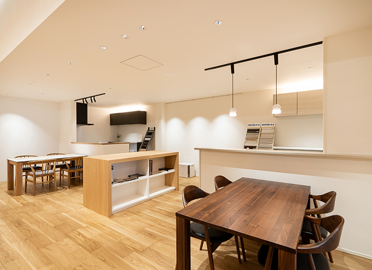 アルプスピアホームの標準装備を展示しています。各メーカーを比較をしながら実際に見て・触れて・ご確認いただけます。